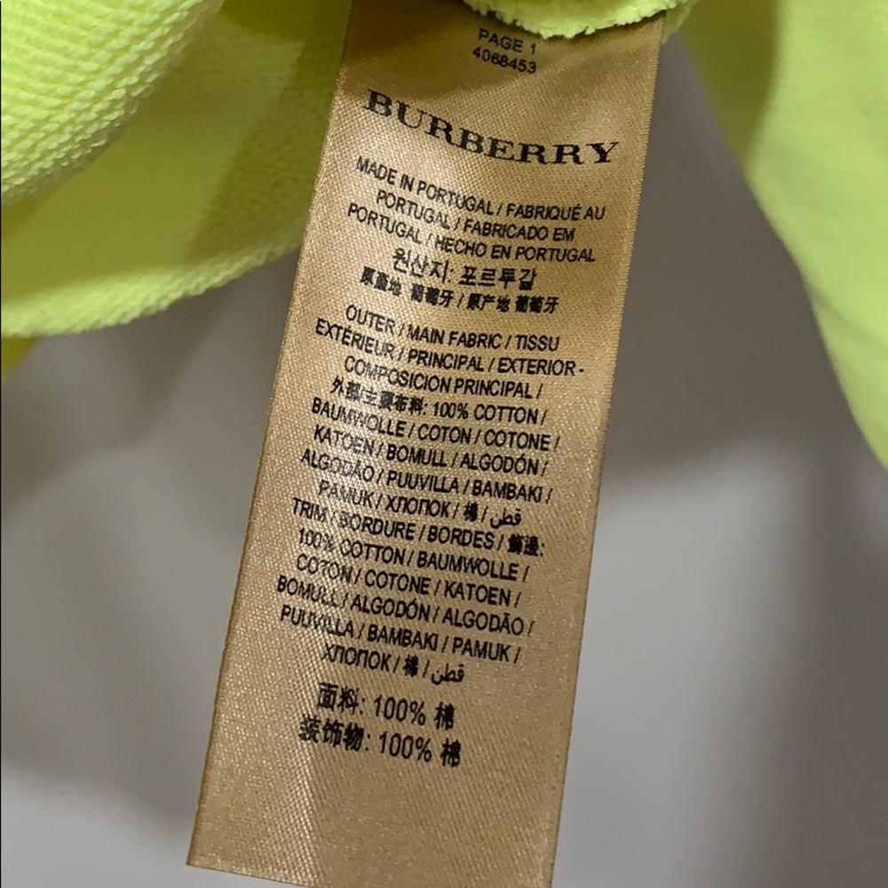 📍SOLD📍Burberry sweatshirt NWT - Picture 5 of 5